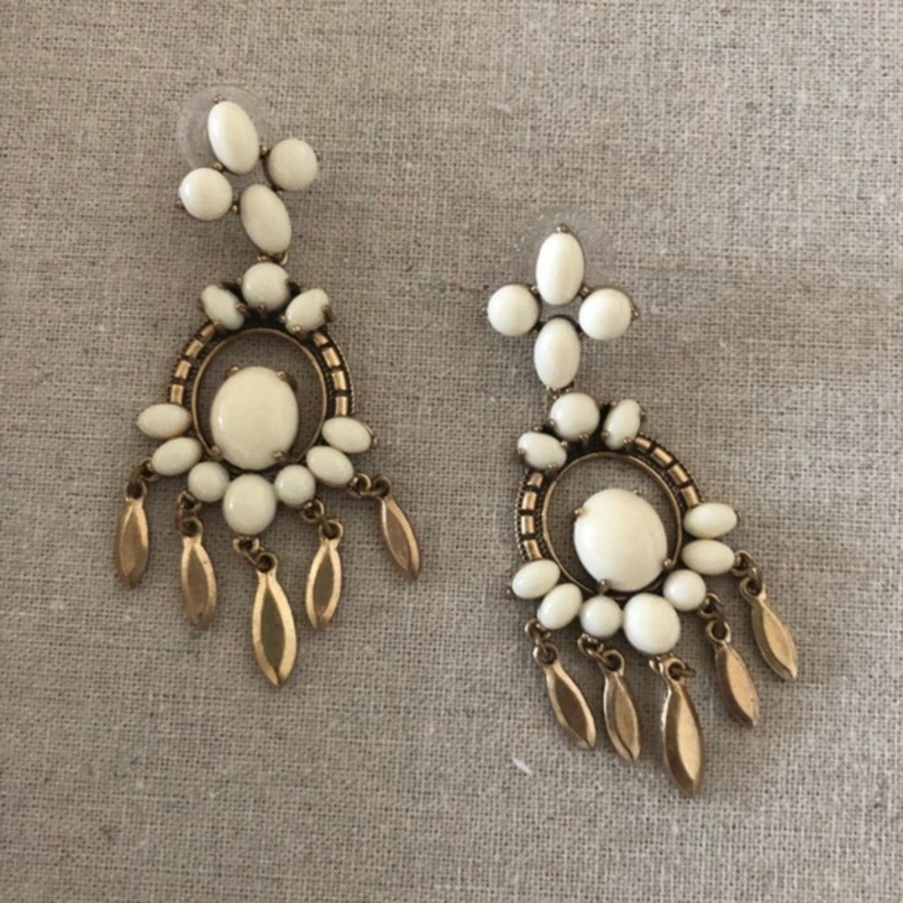Stella & Dot Havana Chandelier Earrings cream and gold stone - Picture 10 of 10